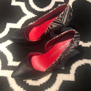 Chinese laundry size 7